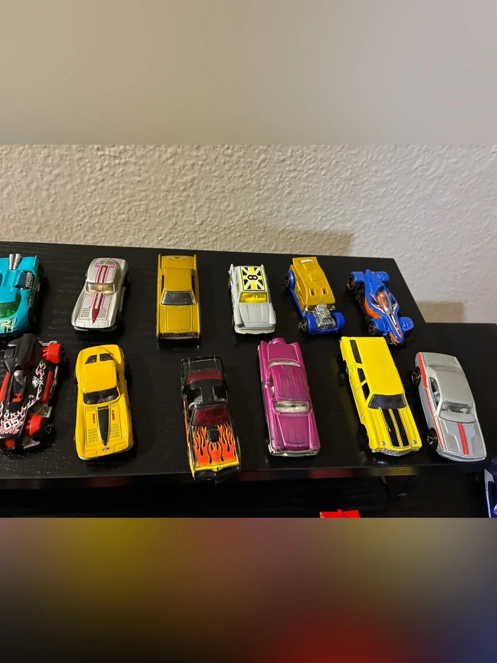 VINTAGE HOT WHEELS LOT OF CARS MATTEL